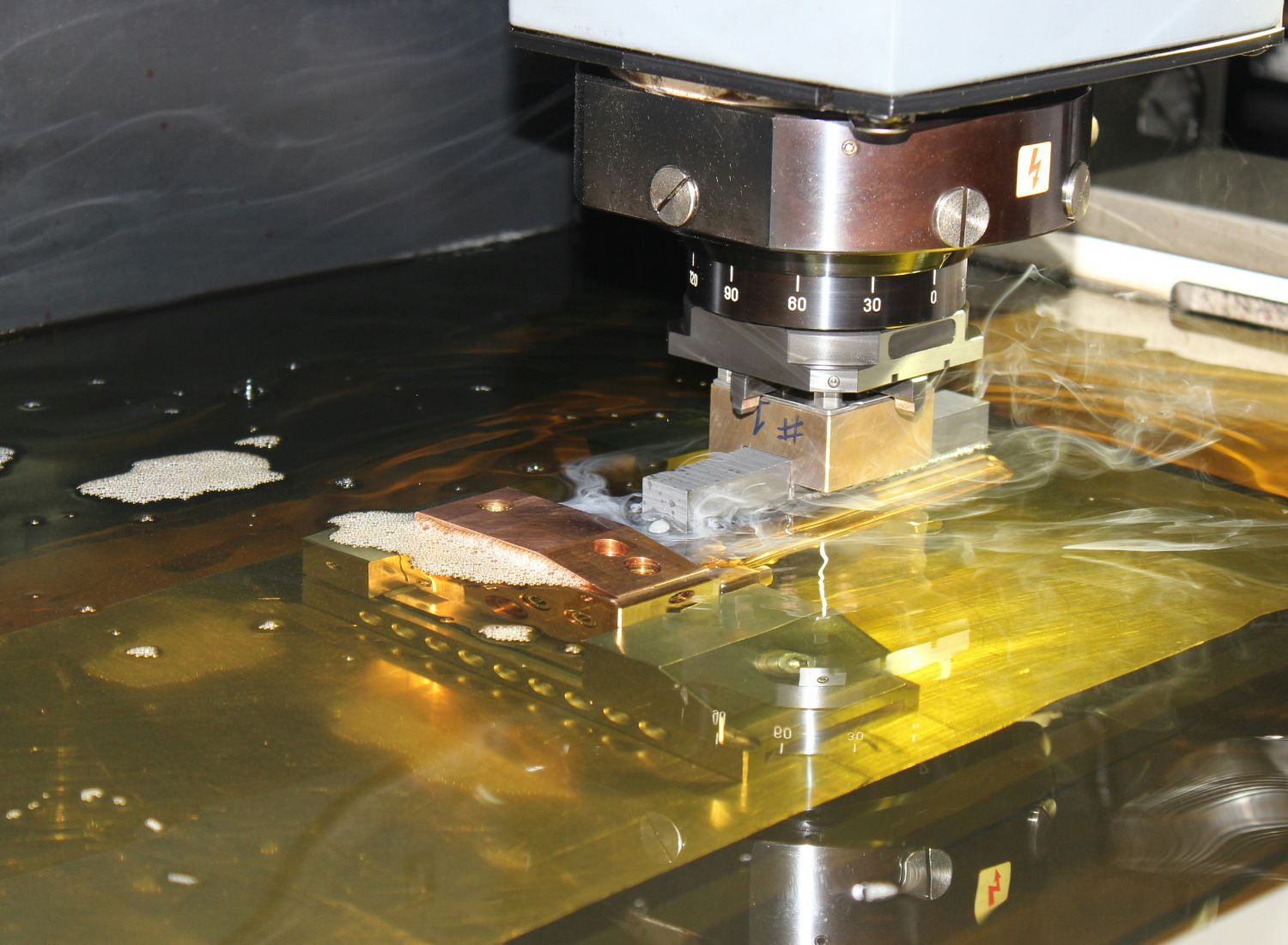 Plastic component examined for failure through visual and mechanical testing