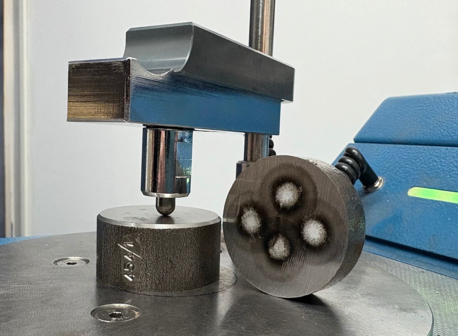 Spark optical emission spectroscopy (OES) analysis for metal composition